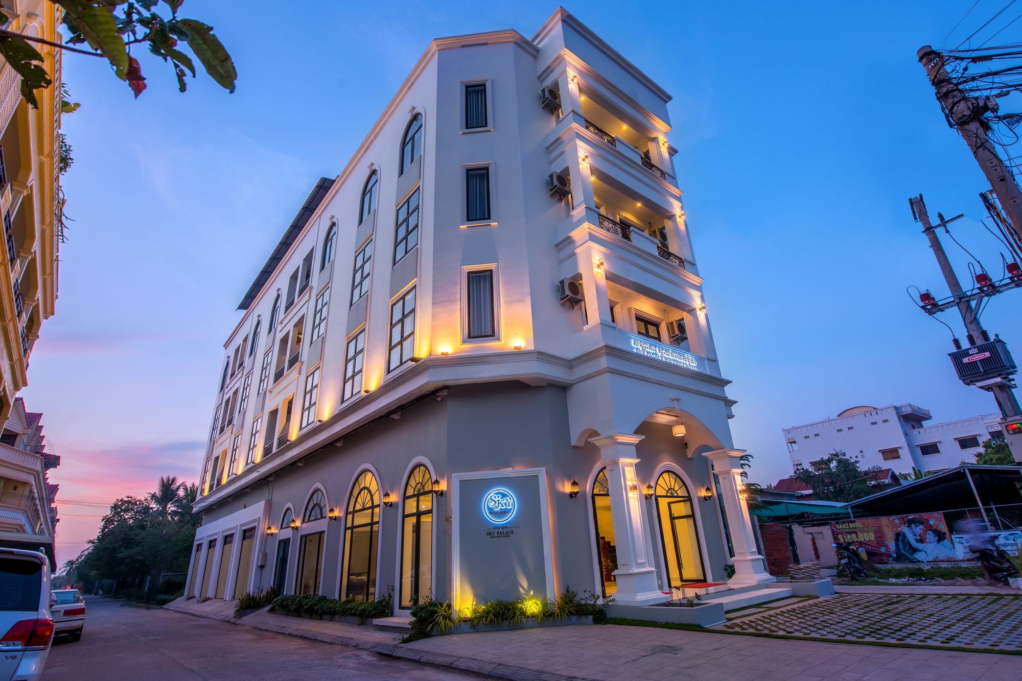 Sky Palace Boutique Hotel Battambang Exterior foto