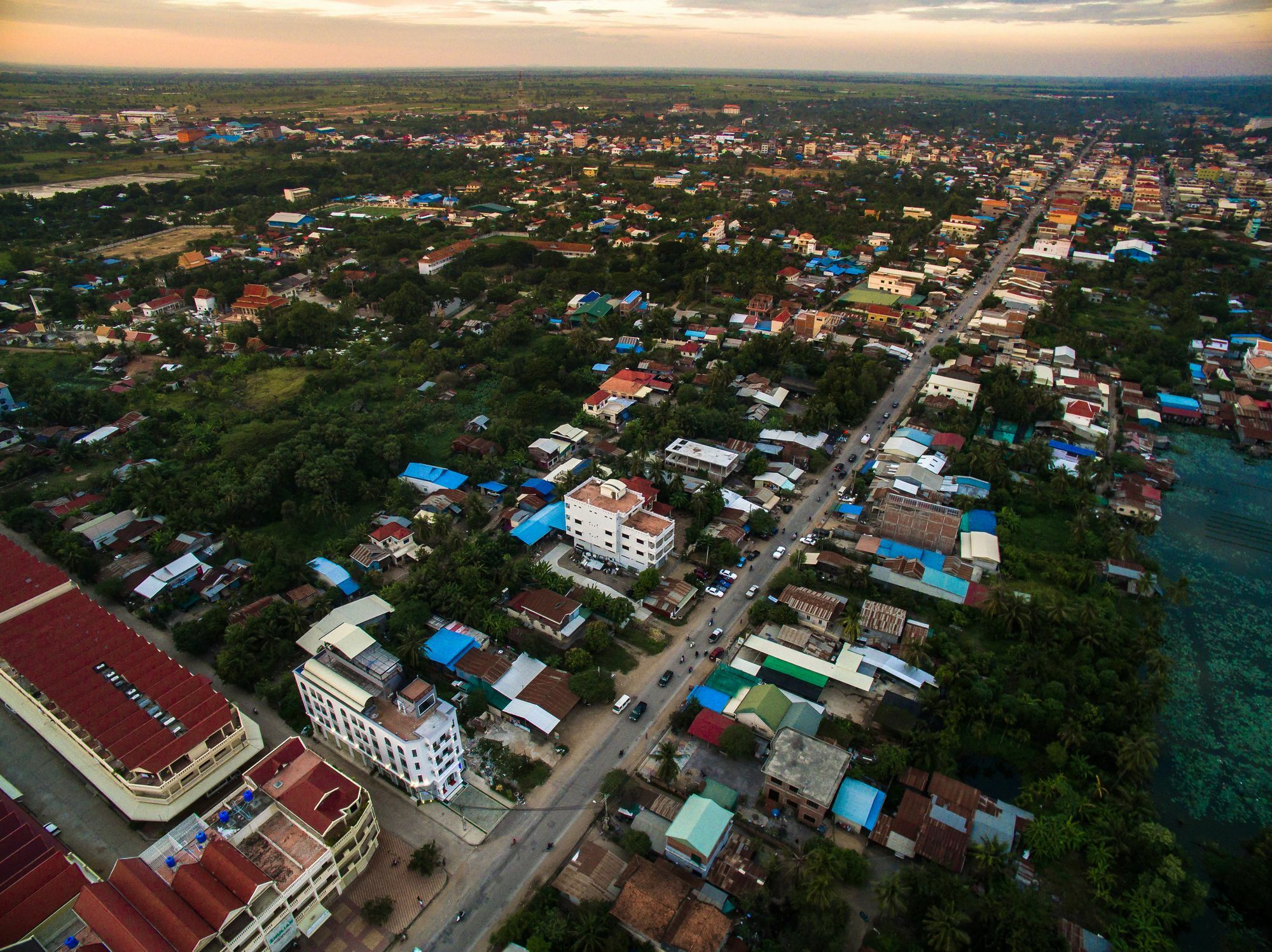 Sky Palace Boutique Hotel Battambang Exterior foto